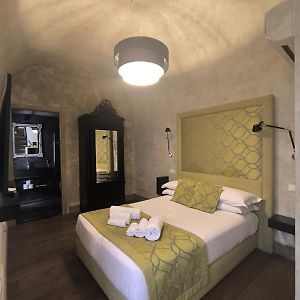 Pantheon Luxury Suite